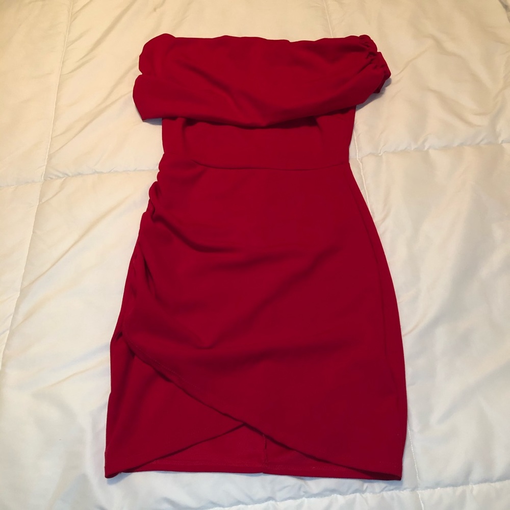 Fashion Nova Gifted Off Shoulder Dress - Picture 3 of 7